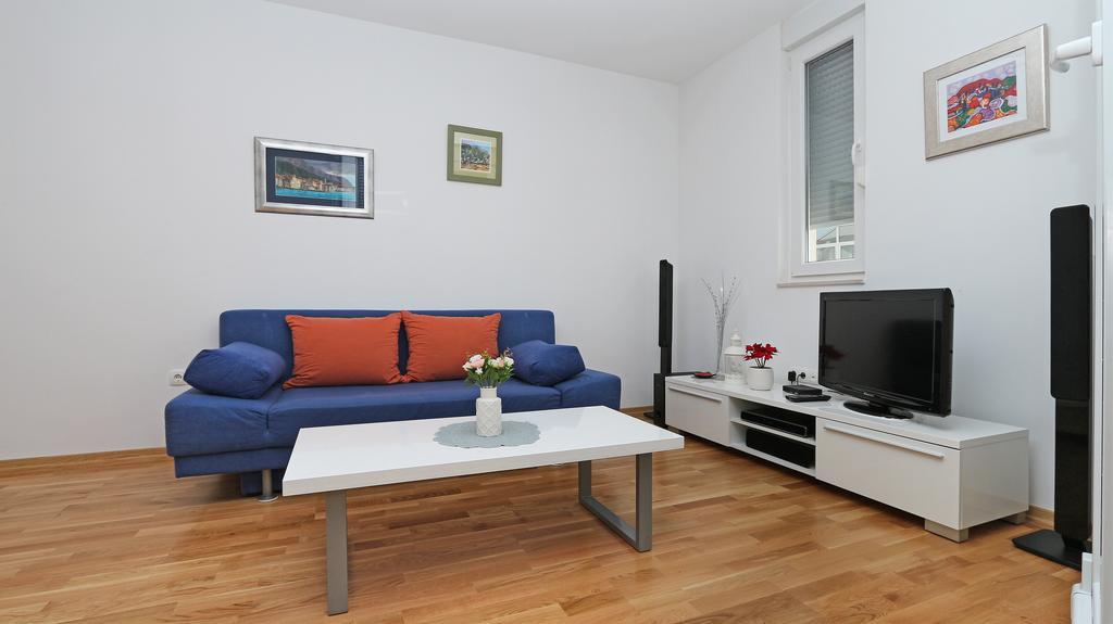 Antonijas Sunny Apartment 马卡尔斯卡 外观 照片