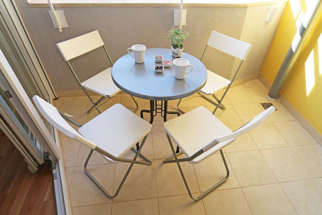 Antonijas Sunny Apartment 马卡尔斯卡 外观 照片