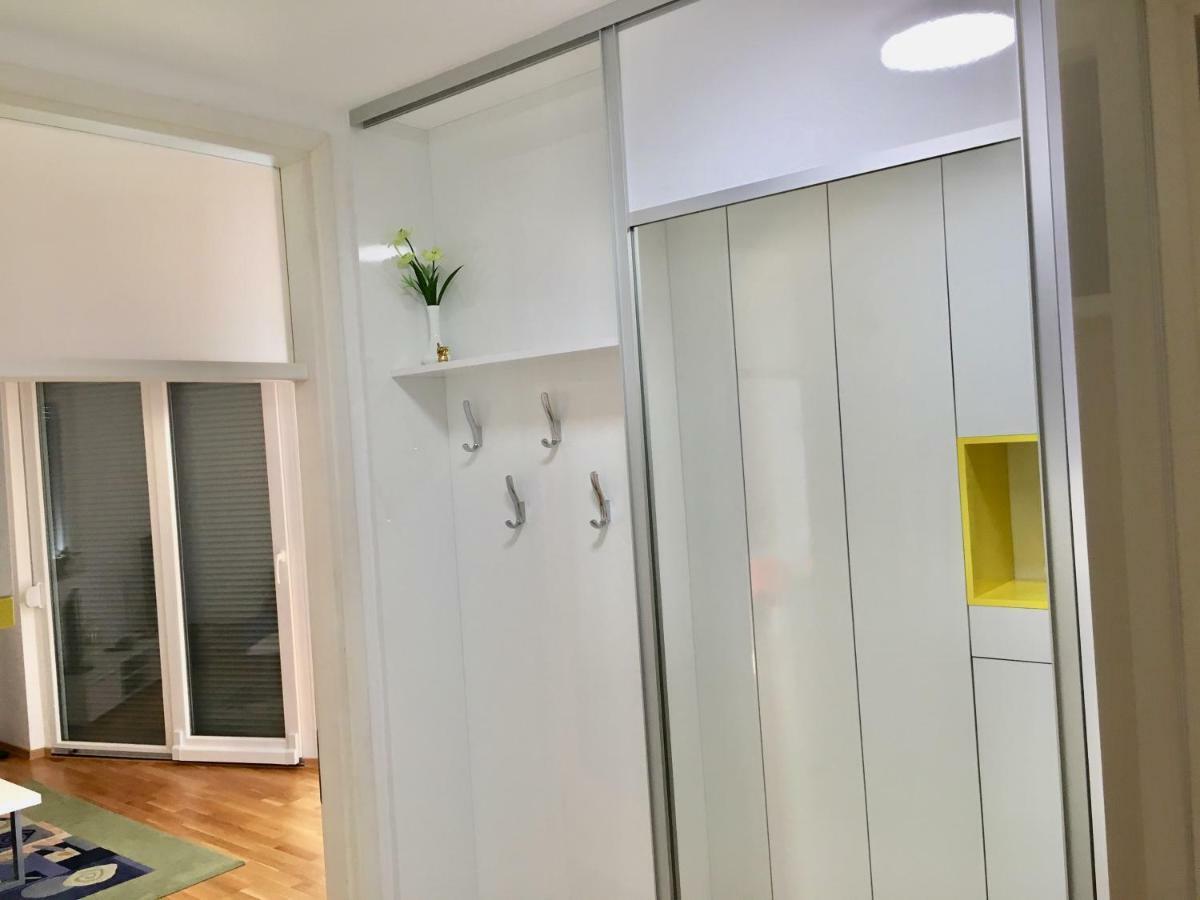 Antonijas Sunny Apartment 马卡尔斯卡 外观 照片