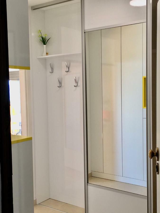 Antonijas Sunny Apartment 马卡尔斯卡 外观 照片